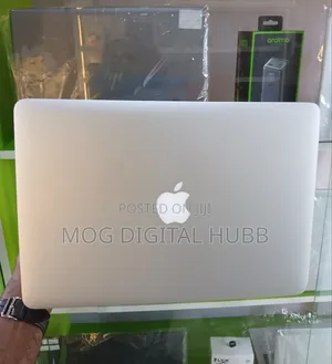 Laptop Apple MacBook Air 2015 8GB Intel Core i5 SSD 128GB