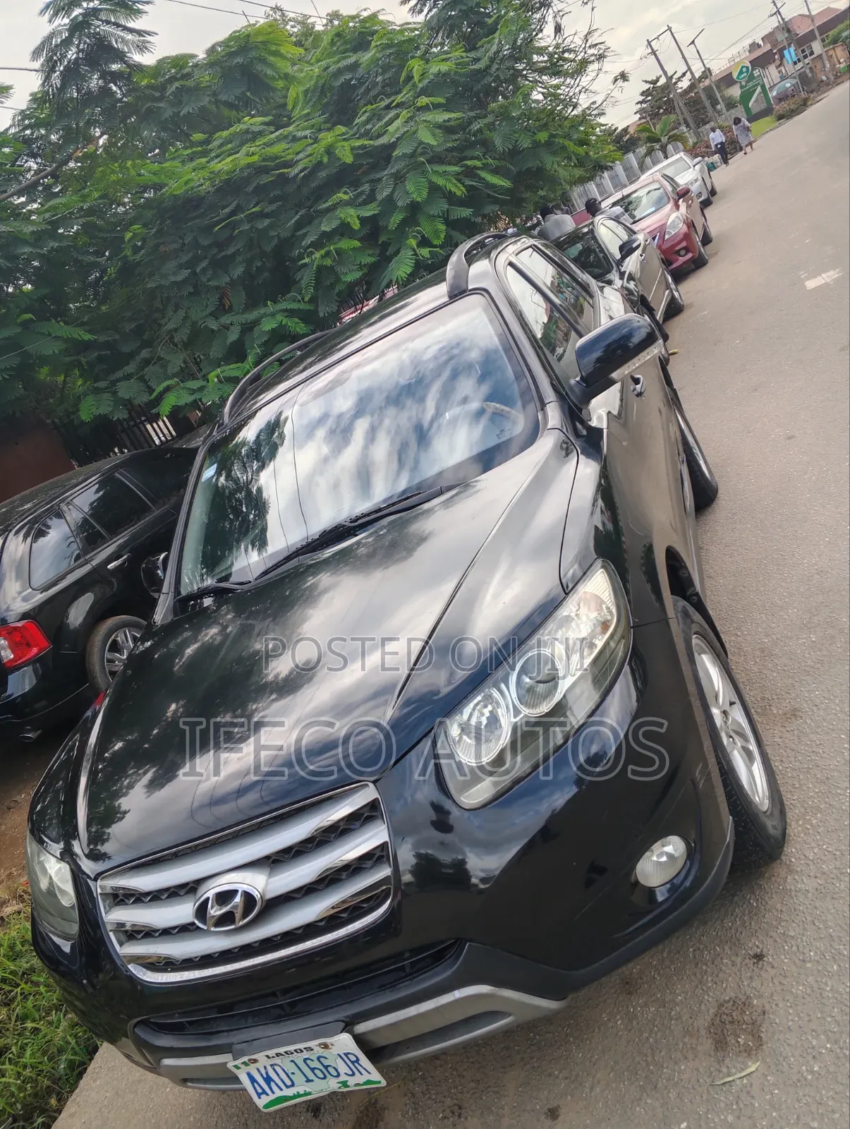 Hyundai Santa Fe 2012 Black