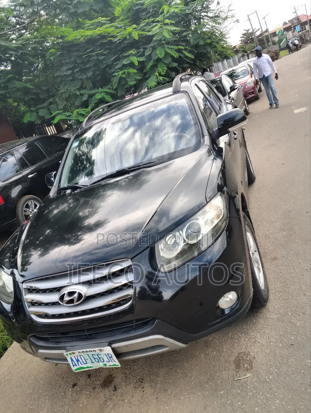 Hyundai Santa Fe 2012 Black