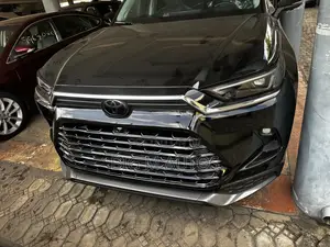 Toyota Grand Highlander Limited AWD 2024 Black