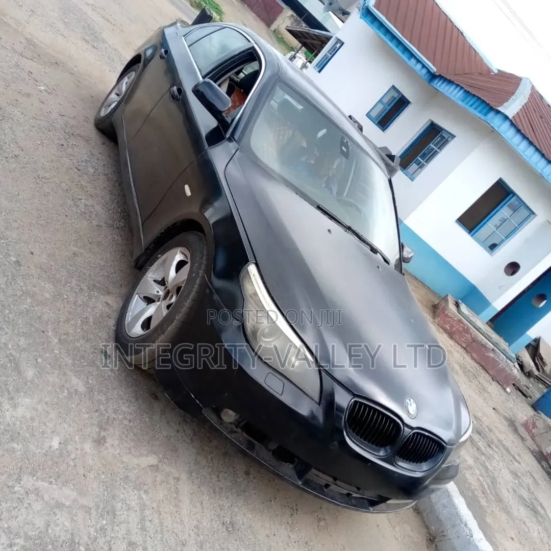 BMW 325i 2007 Black