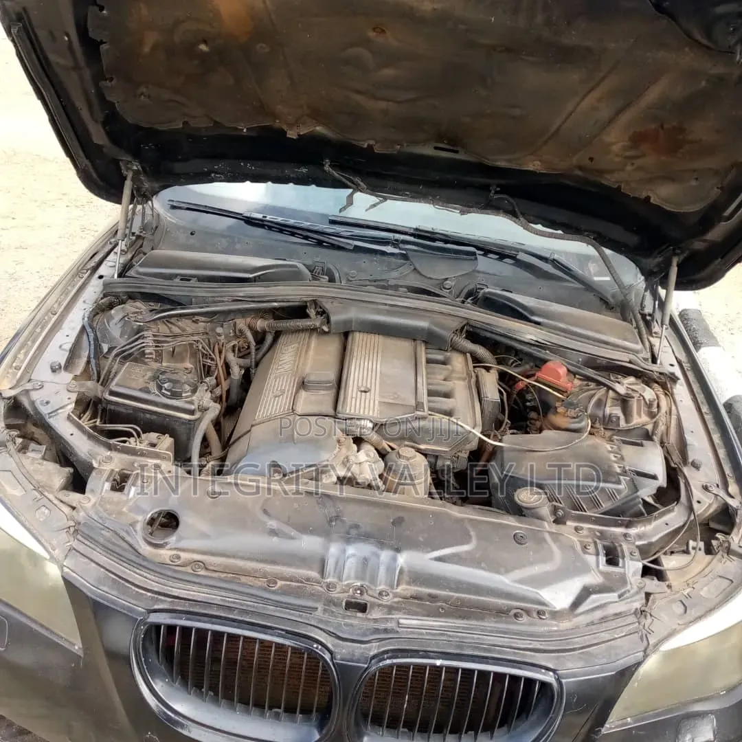 BMW 325i 2007 Black