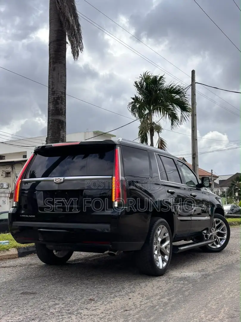 Cadillac Escalade 2019 Black