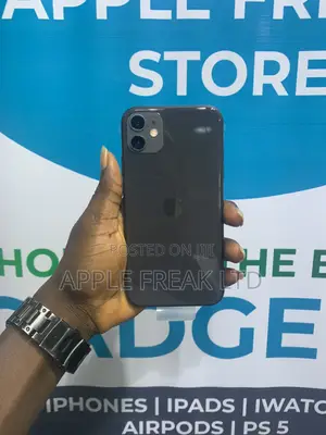 Apple iPhone 11 64 GB Black