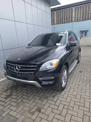 Mercedes-Benz M Class ML350 4dr SUV (3.5L 6cyl 7A) 2015 Black