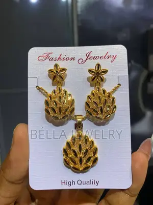 High Quality Bold Necklace Earrings