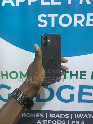 Apple iPhone 11 64 GB Black