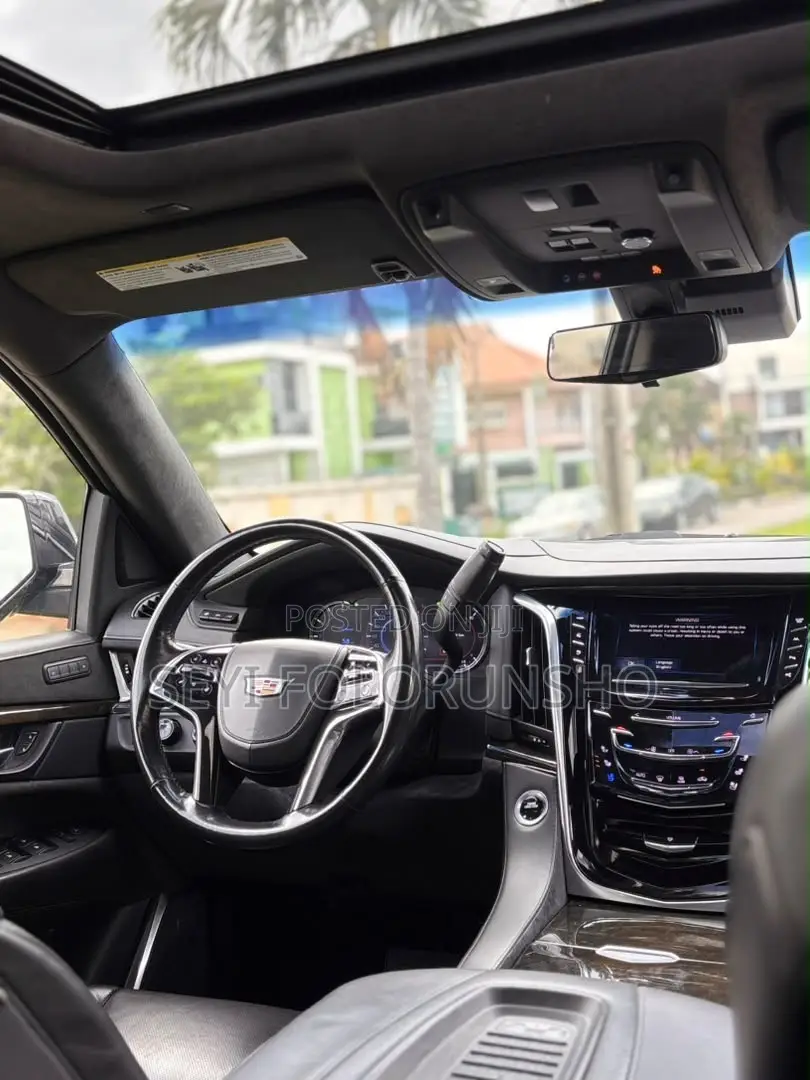 Cadillac Escalade 2019 Black