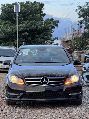 Mercedes-Benz C300 Sport 4Matic Sedan AWD (3.5L 6cyl 7A) 2014 Black