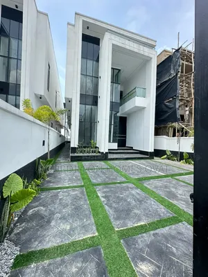 5bdrm Duplex in Ajah Lagos for sale