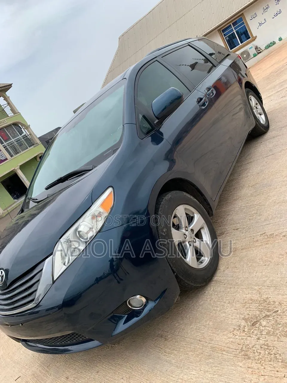 Toyota Sienna LE 7 Passenger Mobility 2011 Blue