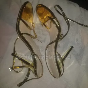 Brand New Classy Girlie Gold Sandals