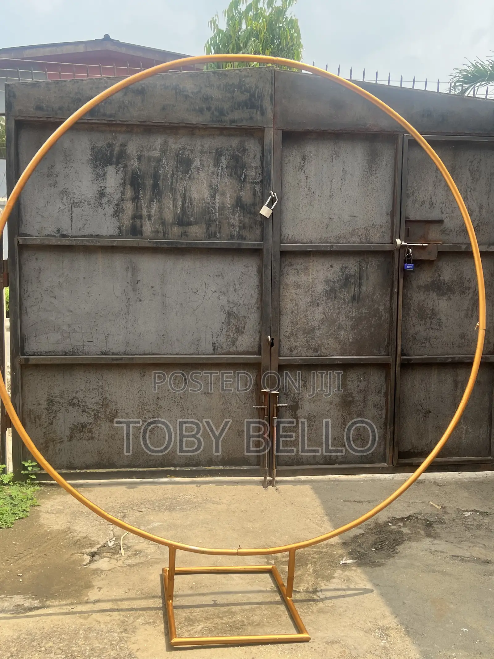 Round Arc for Rent