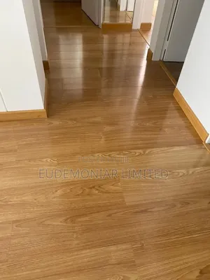 Wooden Floor Polishing and Protective Coating