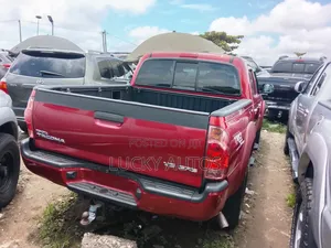 Toyota Tacoma 2008 Red