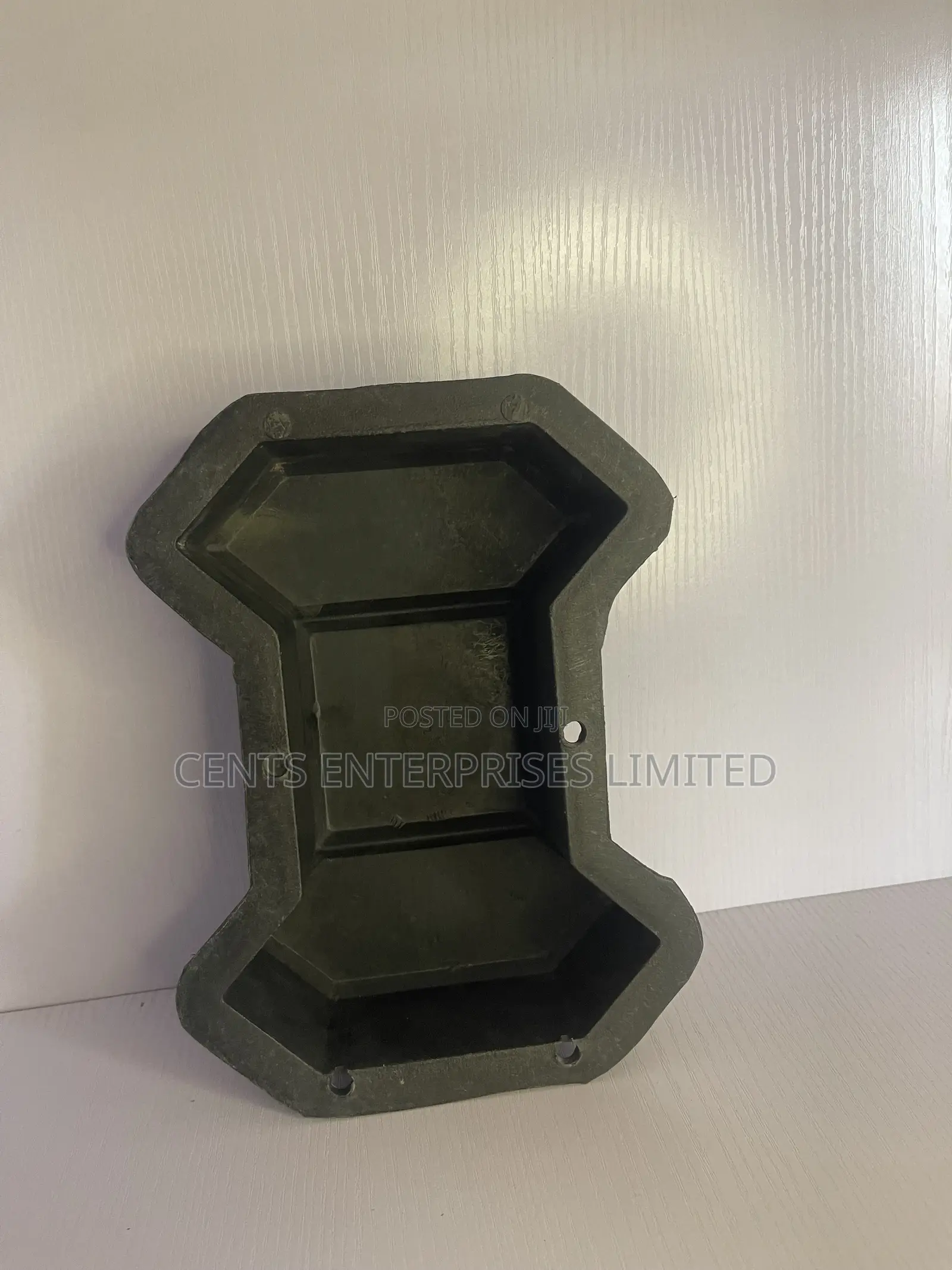 Interlocking Plastics