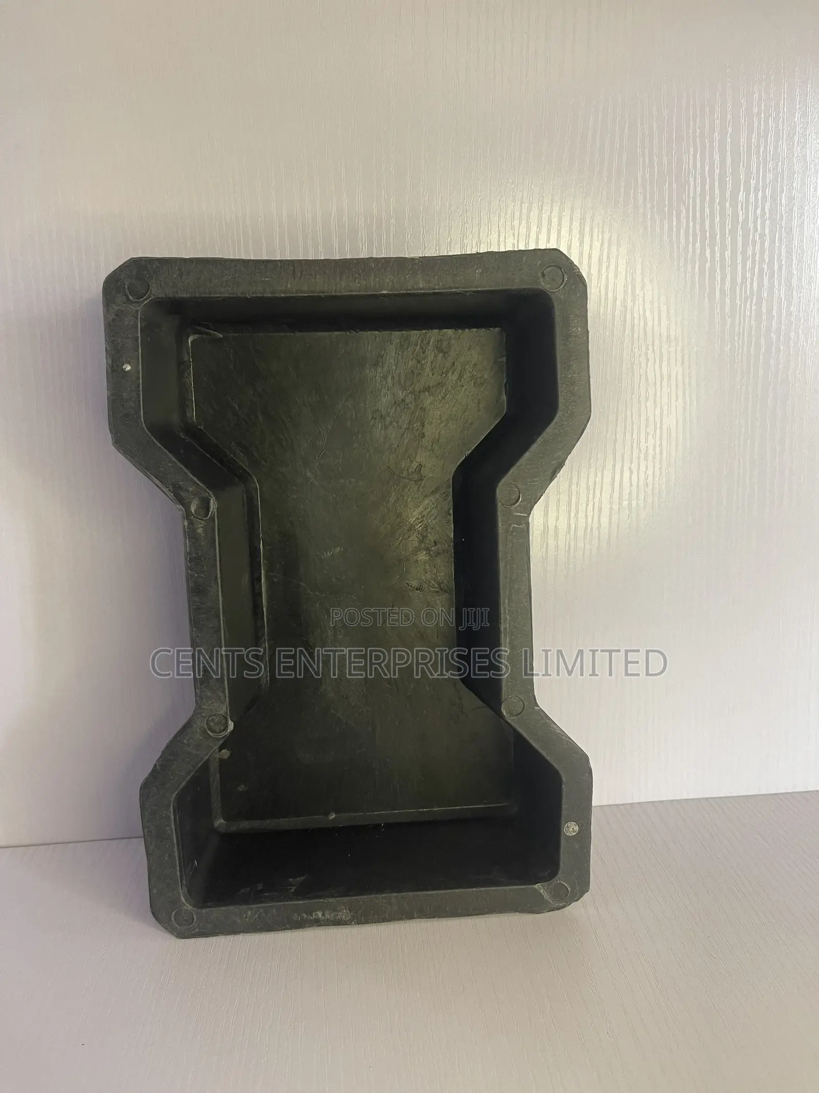 Interlocking Plastics