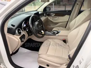 Mercedes-Benz GLC-Class 2016 White