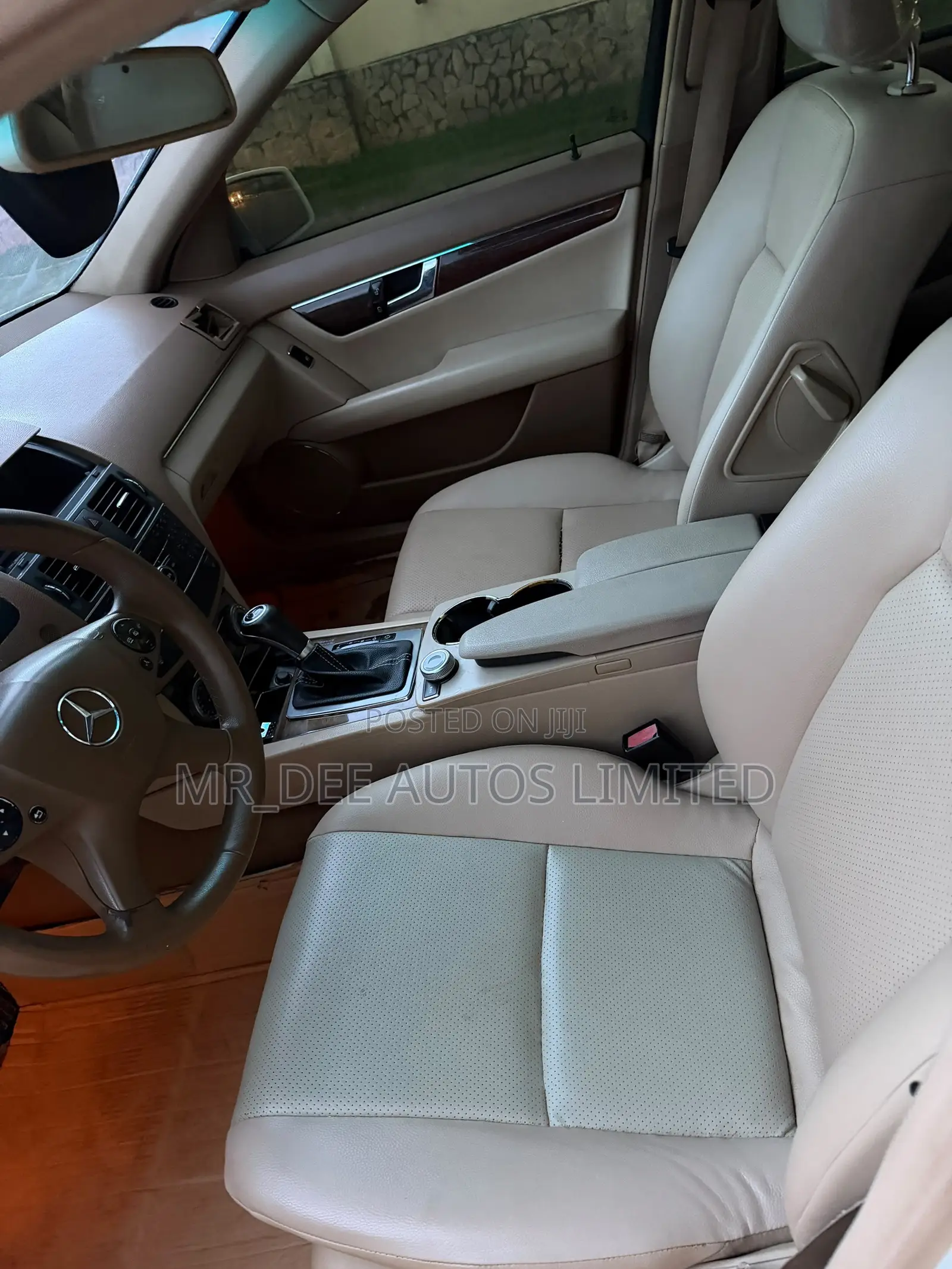 Mercedes-Benz C300 2010 White