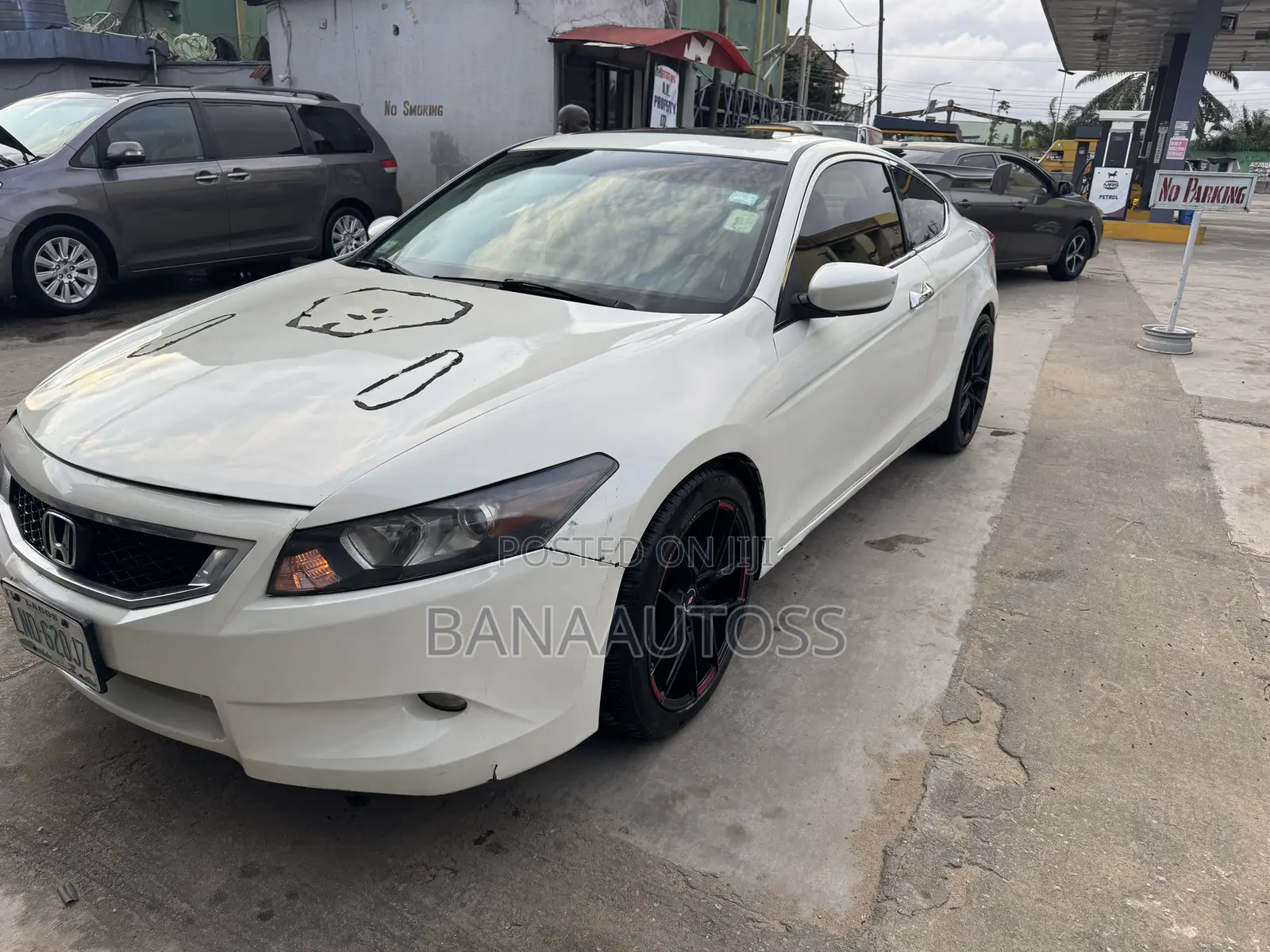 Honda Accord 2011 White