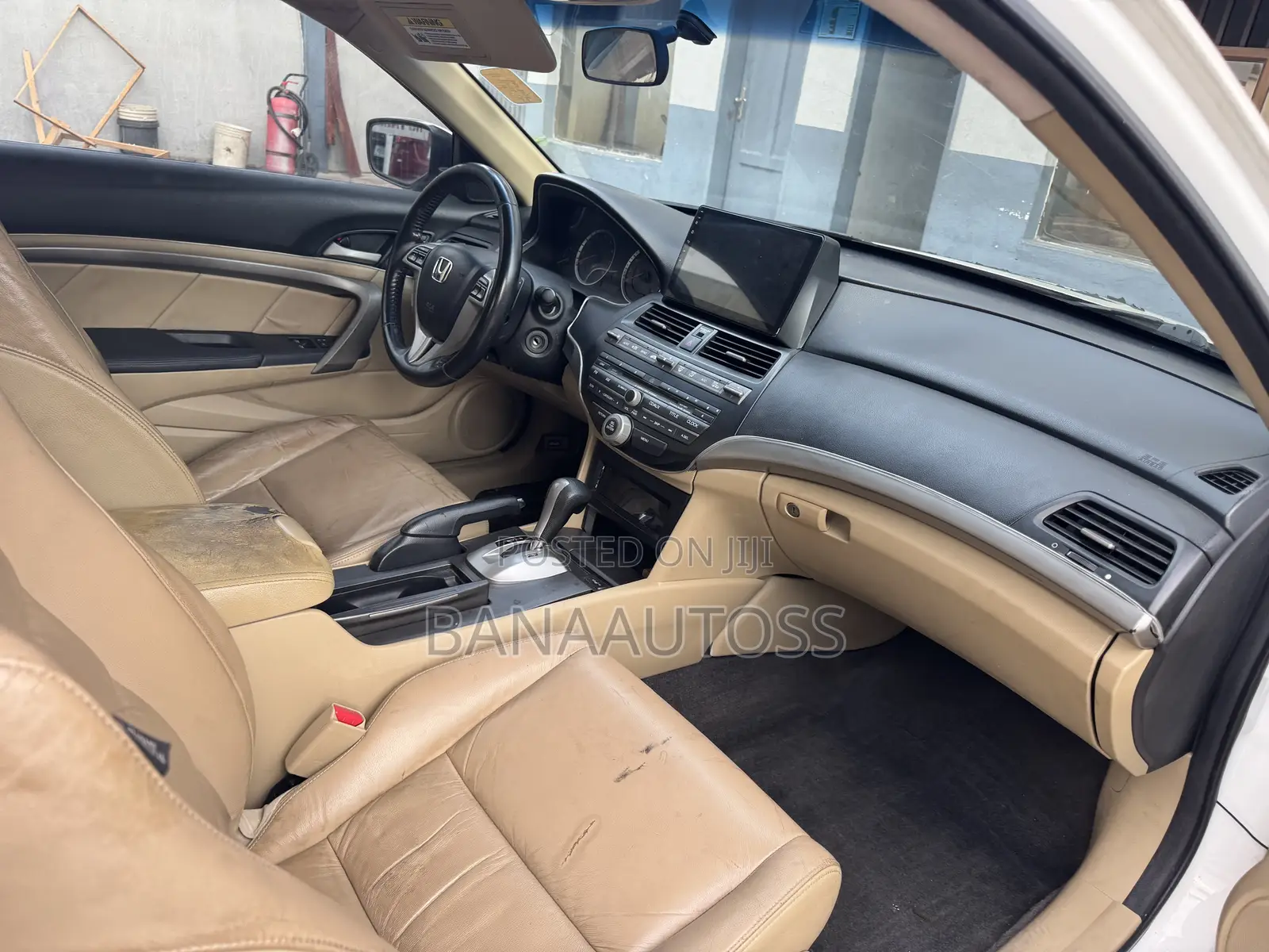 Honda Accord 2011 White