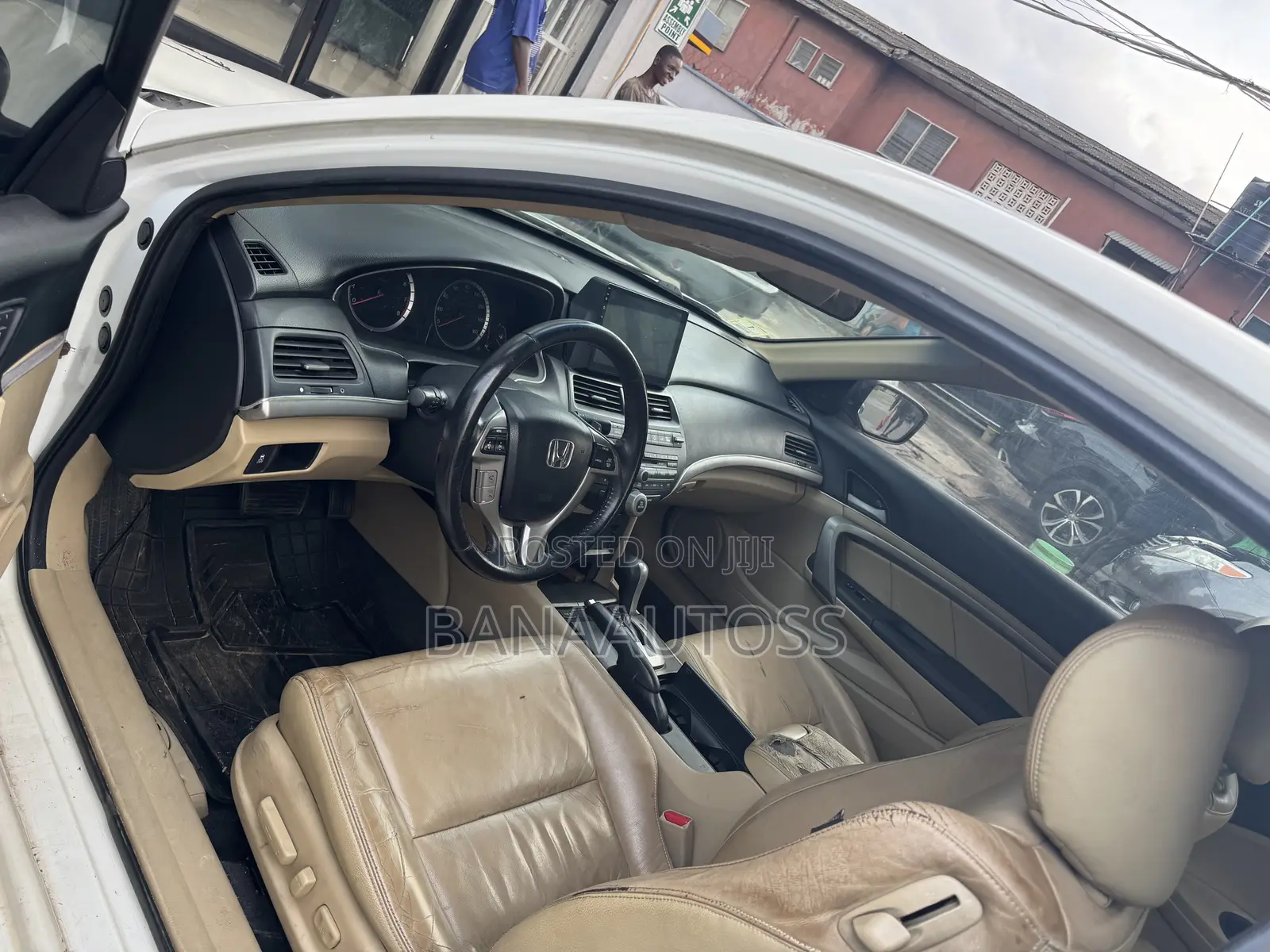 Honda Accord 2011 White