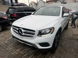 Mercedes-Benz GLC-Class 2017 White