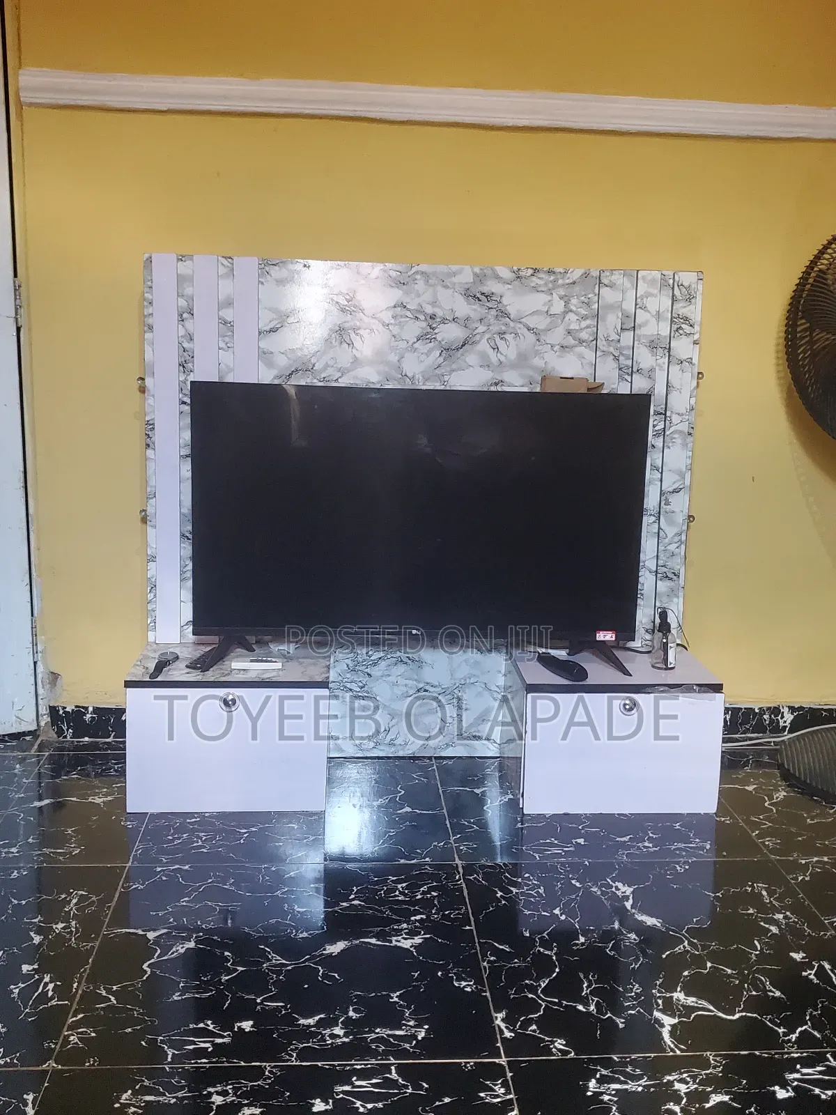 TV Console/Shelf