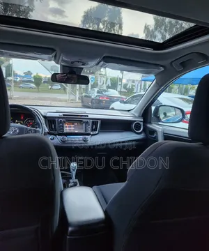 Toyota RAV4 2018 Blue