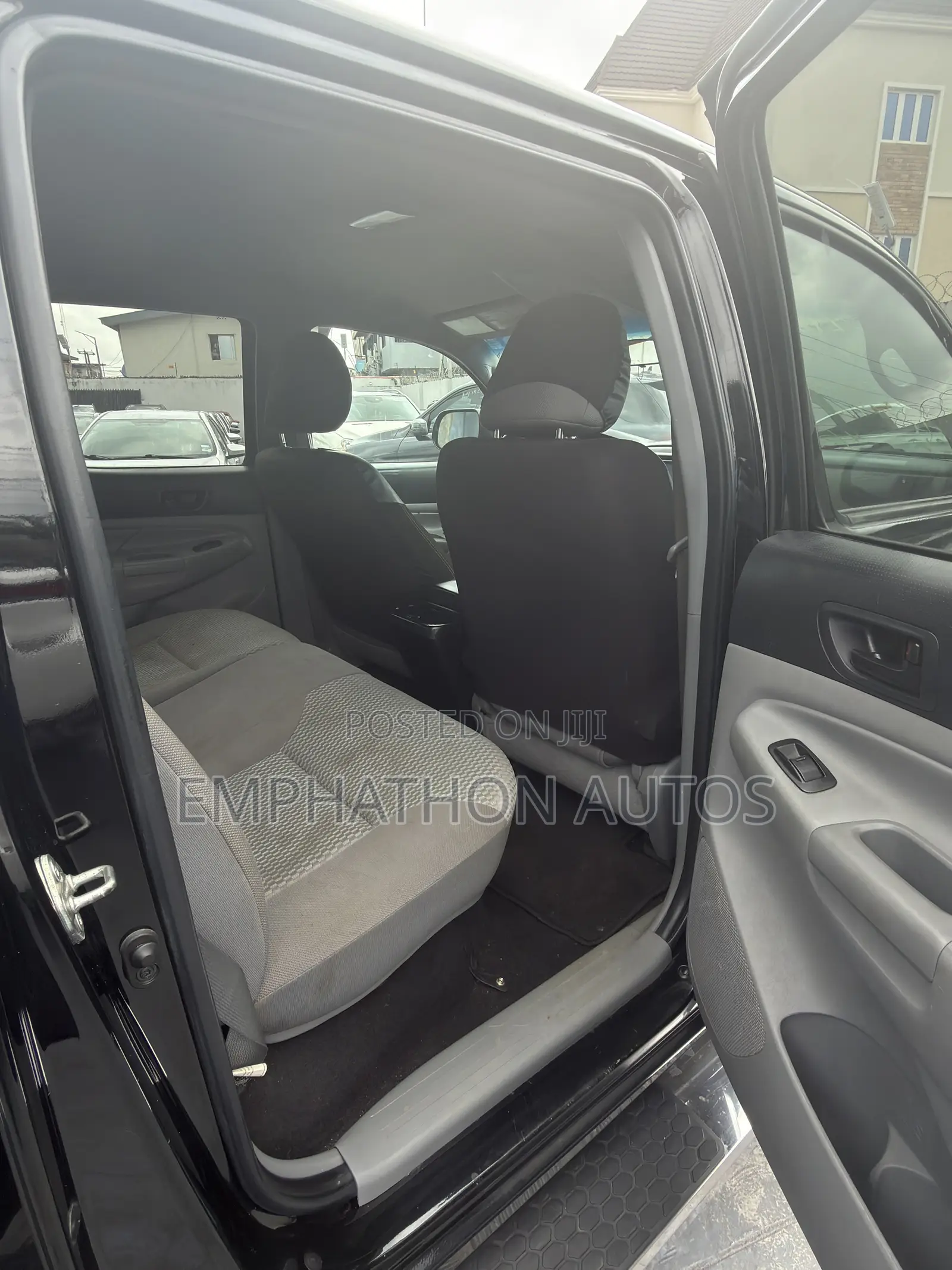 Toyota Tacoma 2014 Black