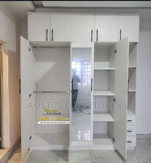 Bouyant 6ft by 8ft Wardrobe With Mirror