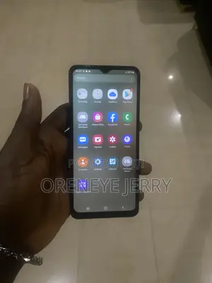 Samsung Galaxy A12 64 GB Black