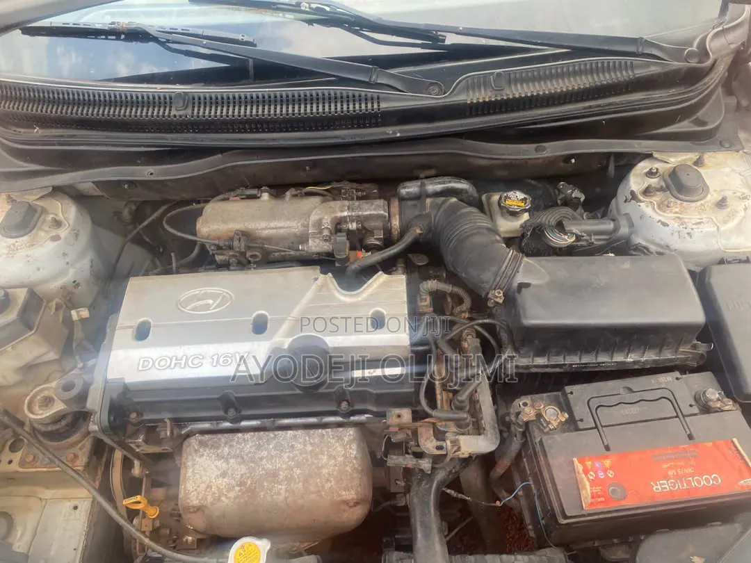 Hyundai Accent 2004 Silver