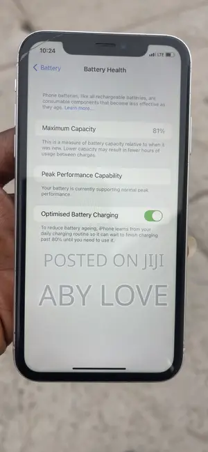 Apple iPhone XR 128 GB White