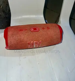 JBL Charge 5