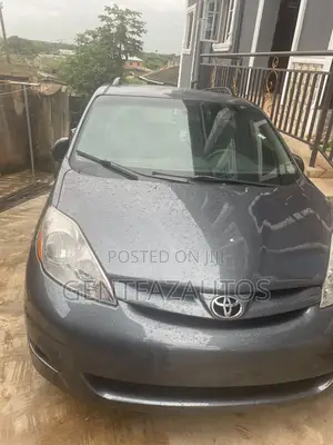 Toyota Sienna CE FWD 2006 Blue