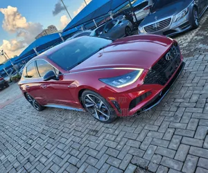 Hyundai Sonata 2021 Red