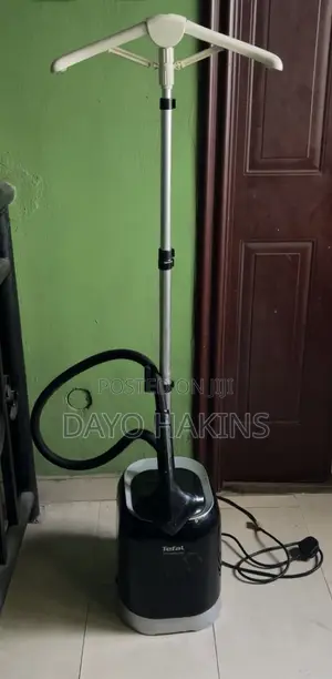 Garment Steamer Iron
