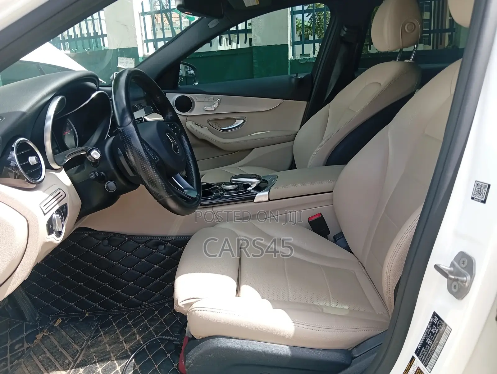 Mercedes-Benz C300 2018 White