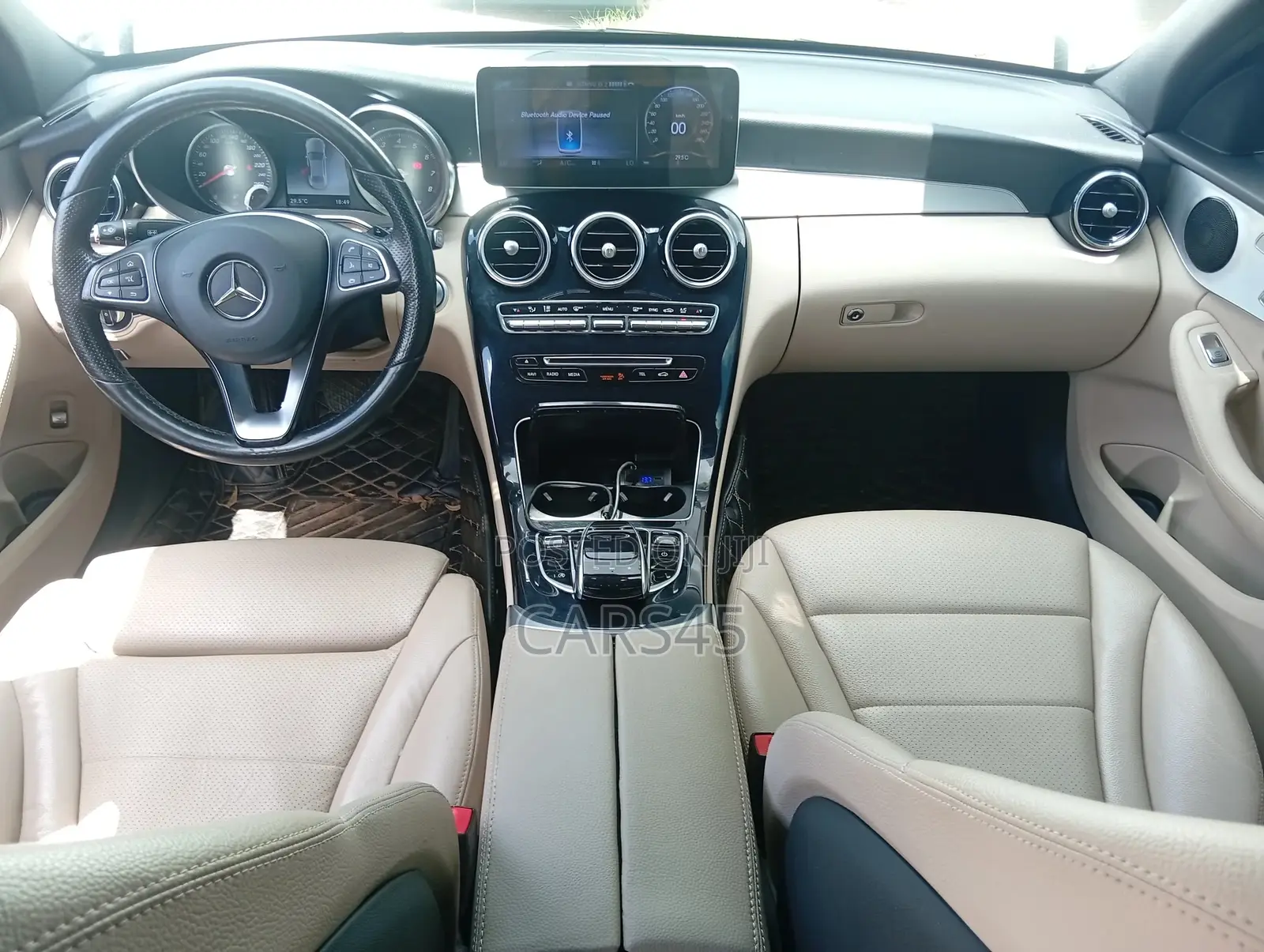 Mercedes-Benz C300 2018 White