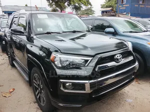 Toyota 4-Runner 2015 Black