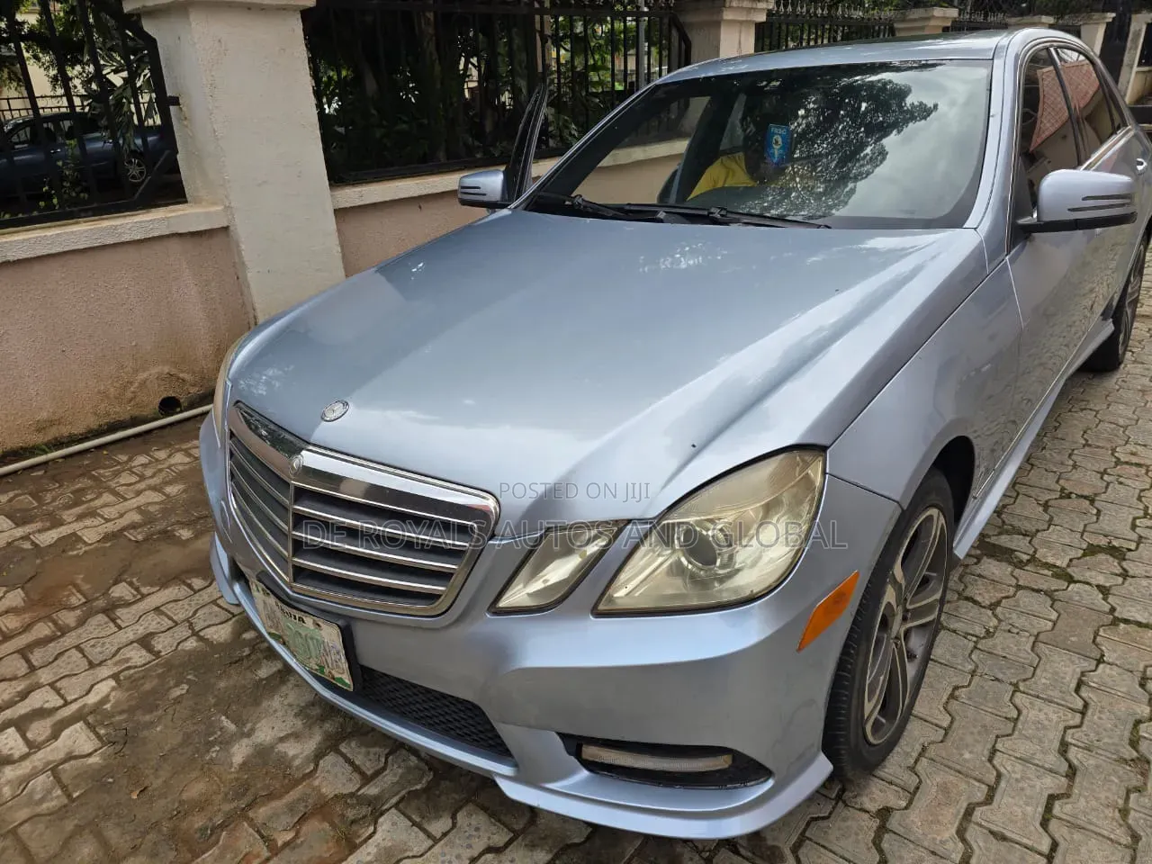 Mercedes-Benz E350 2012 Blue