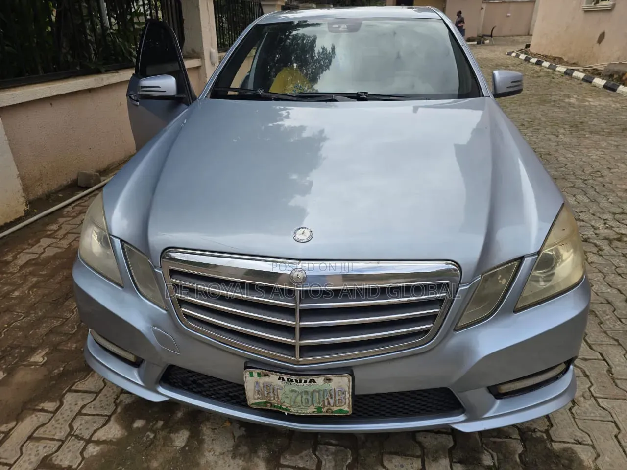 Mercedes-Benz E350 2012 Blue