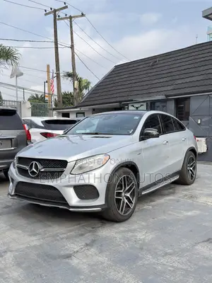 Mercedes-Benz GLE-Class 2016 Silver
