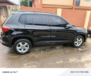 Volkswagen Tiguan 2013 Black