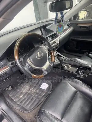Lexus ES 2015 Black