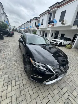 Lexus ES 2015 Black