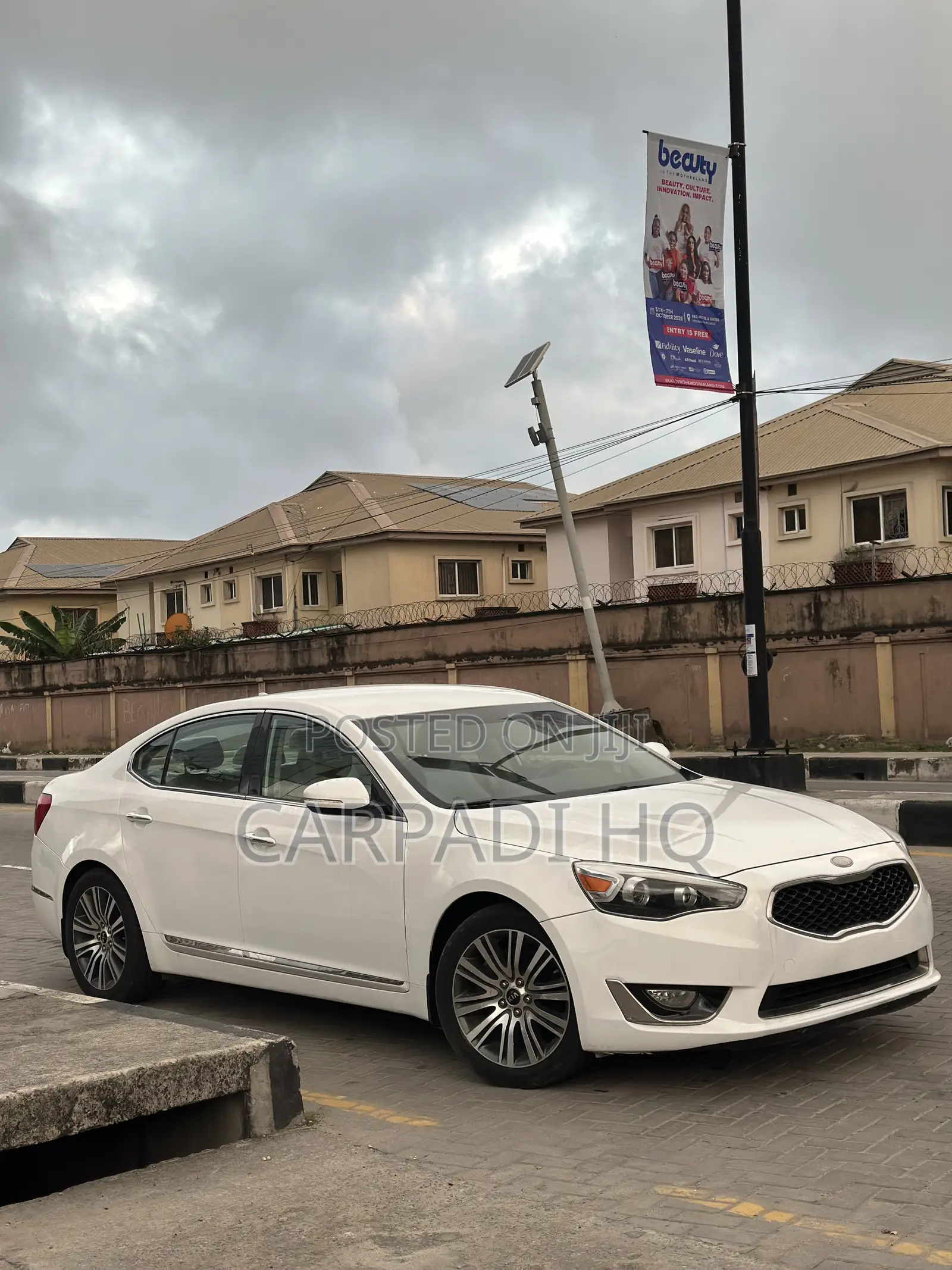 Kia Cadenza 2013 White
