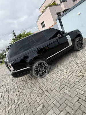 Land Rover Range Rover Vogue 2015 Black