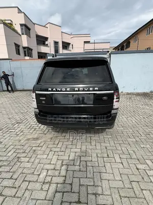Land Rover Range Rover Vogue 2015 Black